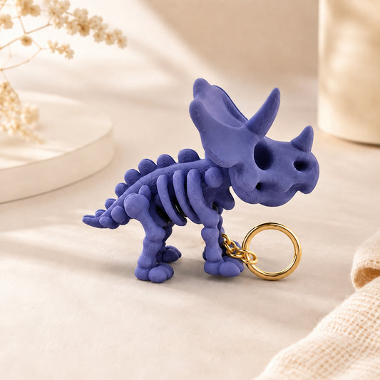 Chaveiro Tricerátopo Kawaii 3D – Dinossauro Fofo Colecionável
